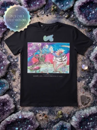 Camiseta exclusiva com cópia de desenho estampa.