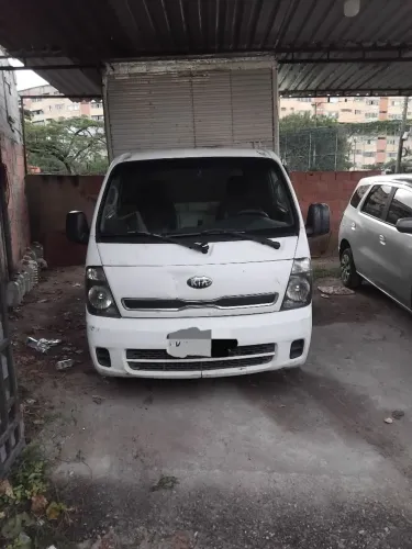 Kia Motors Bongo K-2500 2.5 4X2 TB Diesel 2014