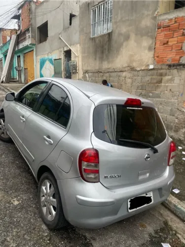 Nissan March S 1.0 16V Flex Fuel 5P 2014