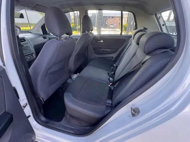 Volkswagen Crossfox 1.6 MI Total Flex 8V 5P 2014