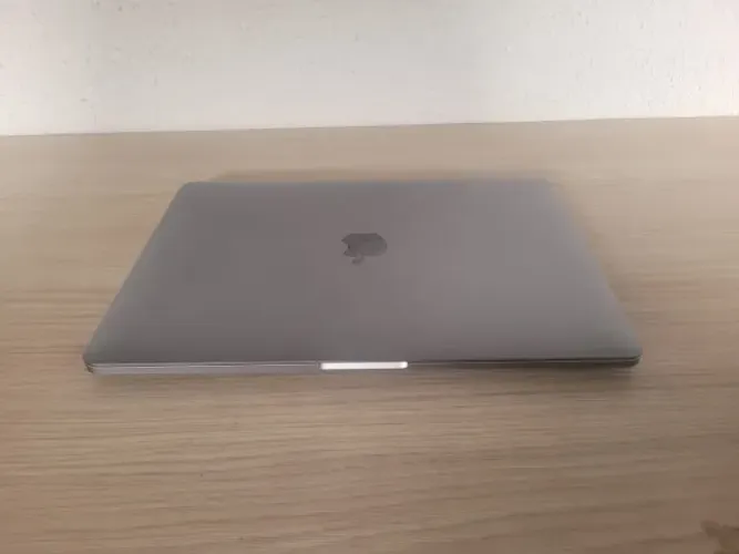 MacBook Pro i5 16gb ddr4 512 gb 2020 touchbar super conservado 100% garantia so 3650 ac n