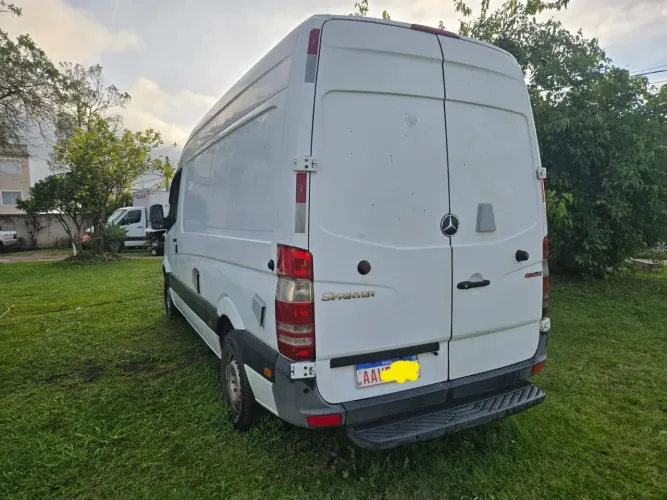 Mercedes-Benz Sprinter 311 Furgão Longo 2.2 Dies 2015