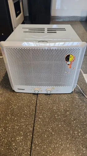 Ar-Condicionado Janela Consul 7.500 BTUs - 127V - Funcionando Perfeitamente