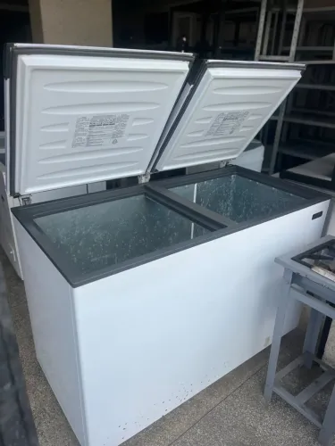 Frezzer esmaltec