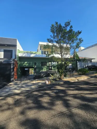 Venda - Sobrado no Jardim Imperial II em Maringá