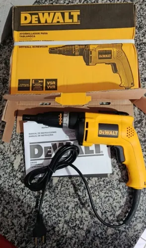 PARAFUSADEIRA DEWALT