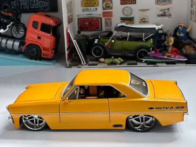 Miniatura Chevrolet ss amarela pérola
