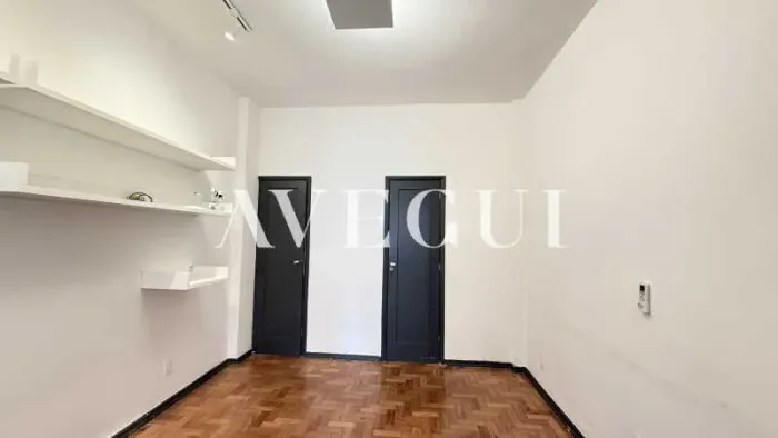 Apartamento : / Residencial / Leblon