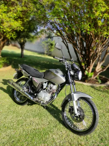 Honda Titan ES 2008