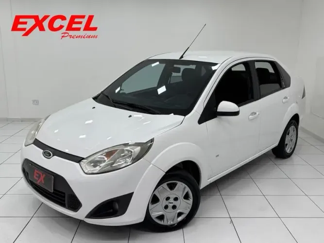 Ford Fiesta Sedan SE 1.6 8V Flex 4P 2014