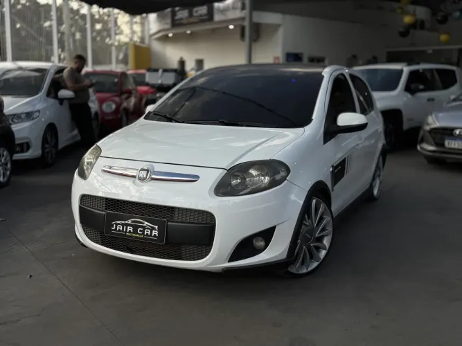 Fiat Palio Sporting 1.6 Flex 16V 5P 2013