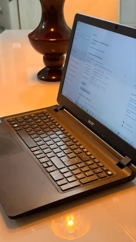 Notebook Acer Aspire ES1-533 4GB 500GB Intel Dual Core