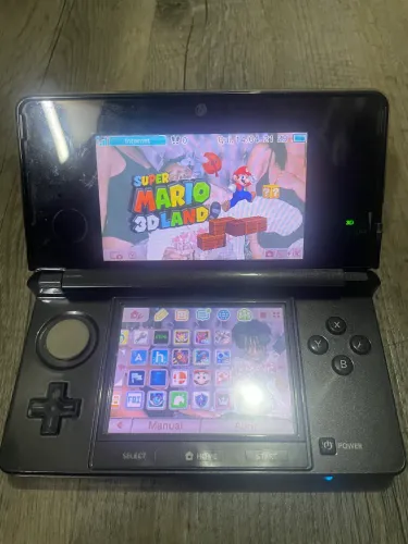 Nintendo 3Ds usado em um bom estado