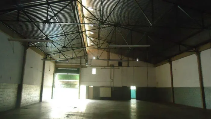 Galpão Industrial disponível para locação no Condomínio Dona Ines, no bairro Vila Israel e