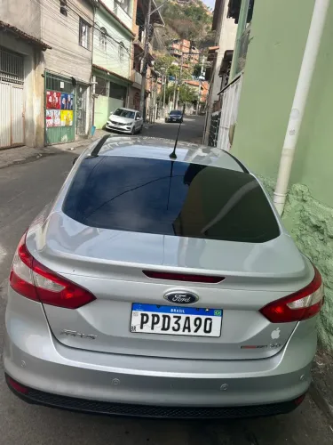 Ford Focus Sedan 2.0 16v/2.0 16V Flex 4P Aut. 2015