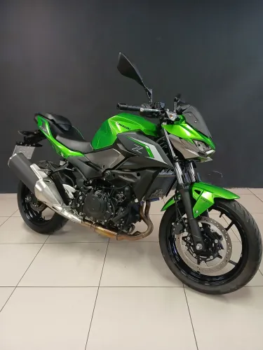 KAWASAKI Z500