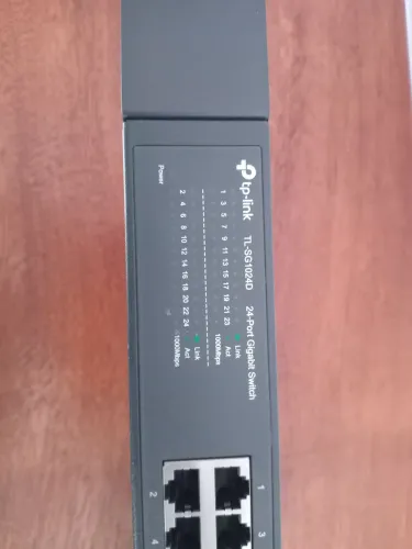 Switch TP-LINK TL-SG1024D 24 PORTAS