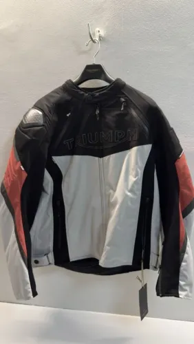 (Conjunto completo): Conjunto Jaqueta + Calça Triumph Moto Impermeável - Novo C/ Etiqueta