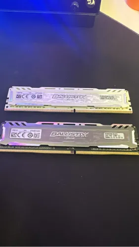 2x Memória DDR4 Crucial Ballistix Sport LT, 8GB 2666MHz