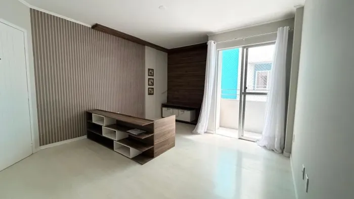 Apartamento em Barreiros, São José/SC