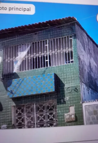 Aluga-se casa jacintinho primeiro andar!