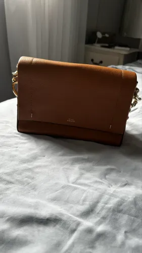 Bolsa Arezzo- Couro legítimo