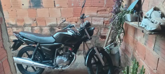 Vendo titan 150 2008 top