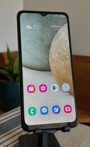 Samsung Galaxy A12