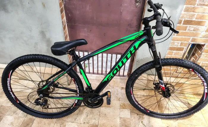 Bicicleta GTS aro 29 Grandisc-Pro Shimano South Legend  24 marchas Short Your Ride Usada 