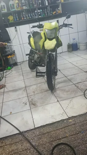 Bros 150 verde
