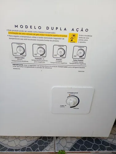 Vendo freezer reverse com pequenas avarias