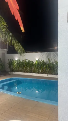 Casa de praia em pontas de pedras