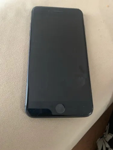 iPhone 8 Plus tira peças