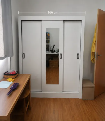 Guarda roupa usado 3 portas
