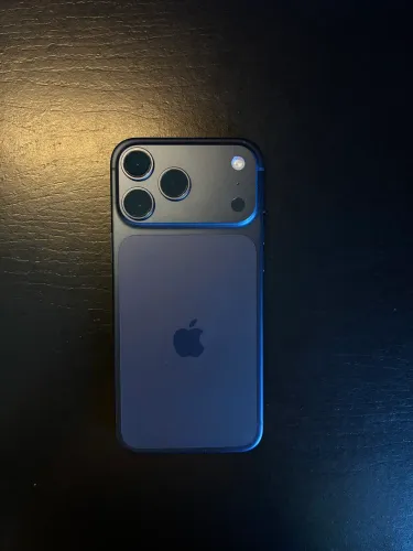 iPhone 17 Pro Max 256GB Deep Blue - Americano - Com Caixa - Garantia 12 Meses