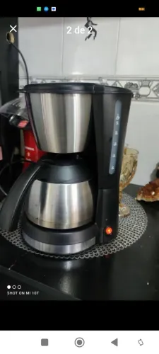 Cafeteira Grande Inox. 