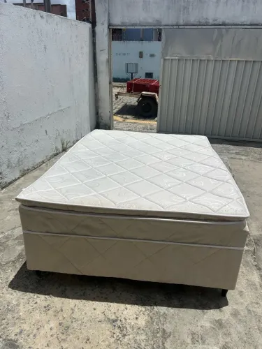 Cama box casal