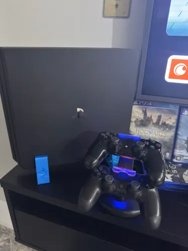 PS4 PRO
