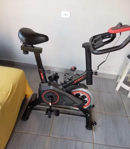 Bicicleta ergométrica usada menos de 3 mês 