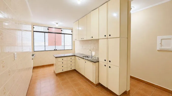 Apartamento com 2 dormitórios para alugar, 54 m² por R$ 2.185/mês - Condomínio Lorenzetti
