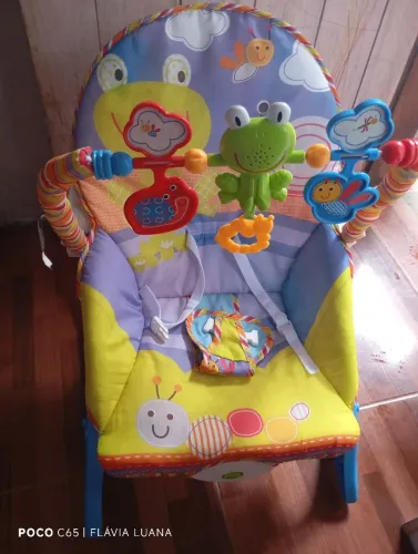 Cadeira vibratória bebê