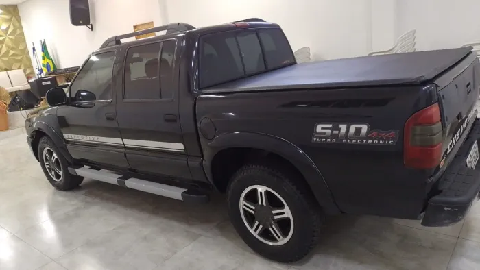 Chevrolet S10 Pick-up Exec. 2.8 4X4 CD TB Int.dies 2006