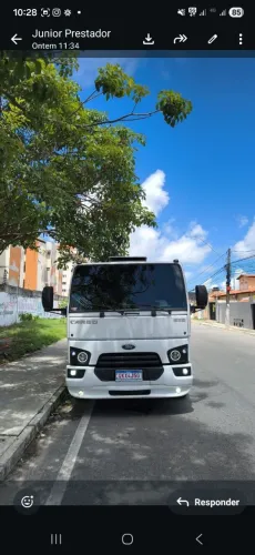 Venda de Caminhão, Plataforma 6,50 com asa delta plataforma Perfeita muito Conservado.