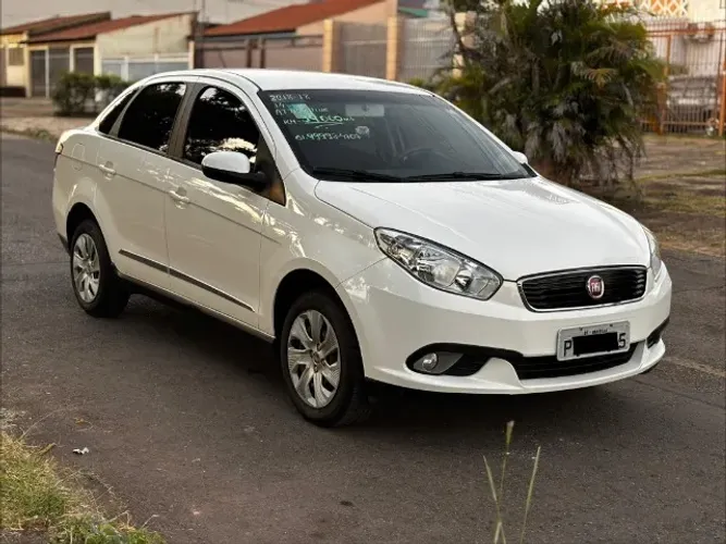 Fiat Grand Siena Attrac. 1.4 EVO F.flex 8V 2018