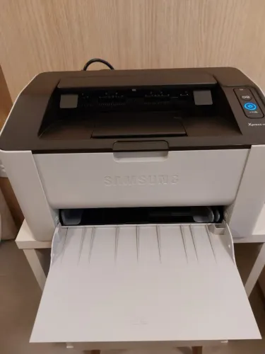 Impressora Laser branco/preto Samsung modelo Xpress M2020