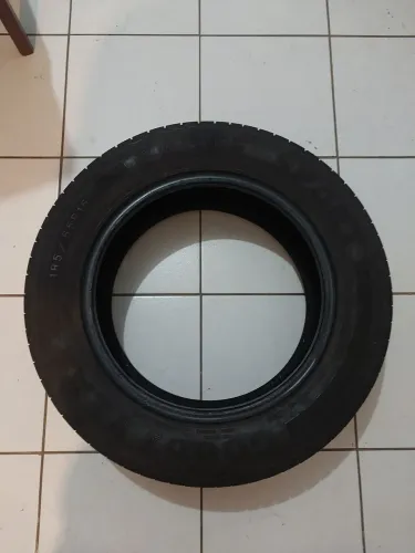 Pneu 185 65 R15