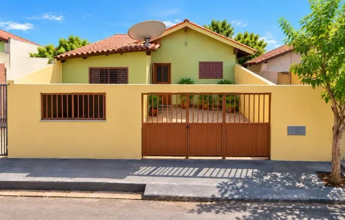 Casa com 2 quarto(s) no bairro Novo Mundo em Várzea Grande - MT