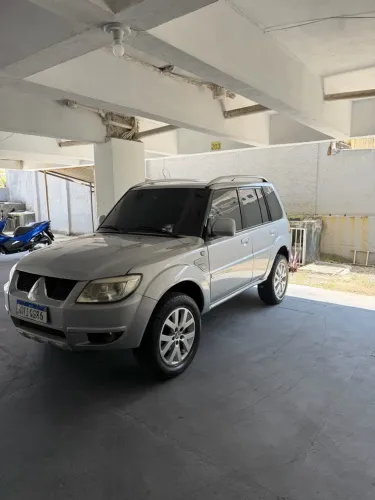 Mitsubishi Pajero TR4 2.0/ 2.0 Flex 16V 4X4 Mec. 2011