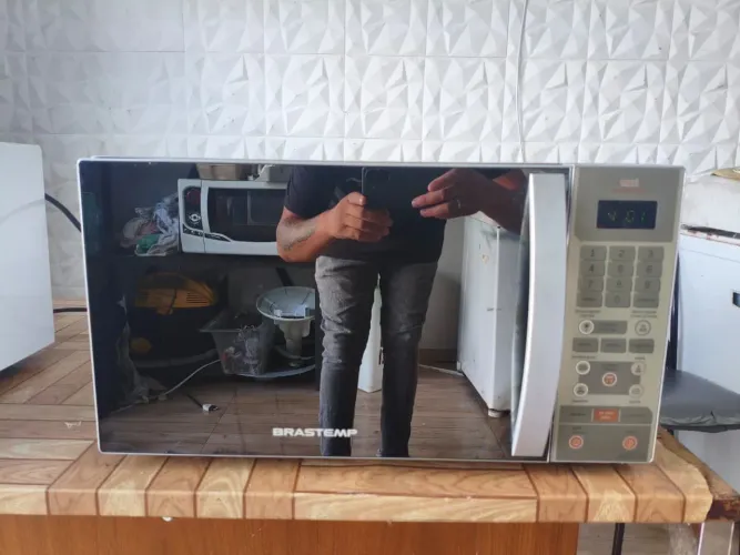 VENDO Forno Microondas BRASTEMP 31 litros 