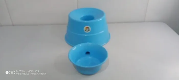 Bebedouro Vida Mansa Alumínio Azul Claro para Raças Grandes e Médias